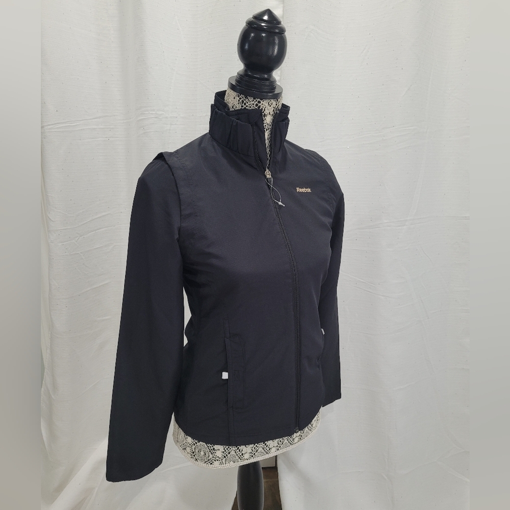 New Reebok Core Running Running Jacket Windbreaker Sz XSmall Black - Picture 5 of 15
